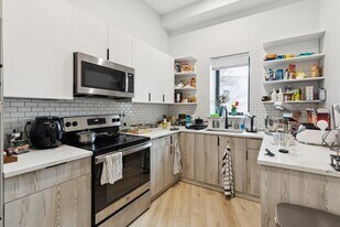 3849 Lancaster Ave, Unit 203 in Philadelphia, PA - Building Photo