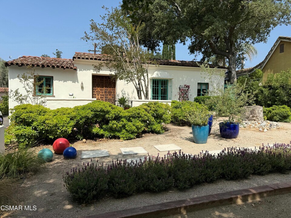 1979 Allen Ave in Altadena, CA - Building Photo