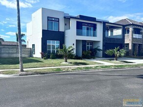 154 Oleander Dr in Laguna Vista, TX - Building Photo - Building Photo