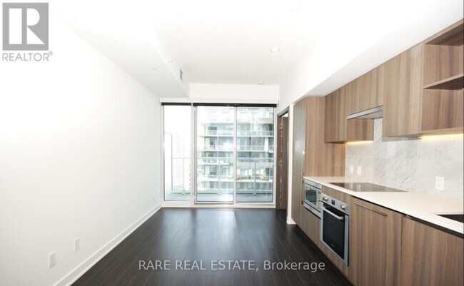19-3119 Bathurst St in Toronto, ON - Building Photo - Building Photo