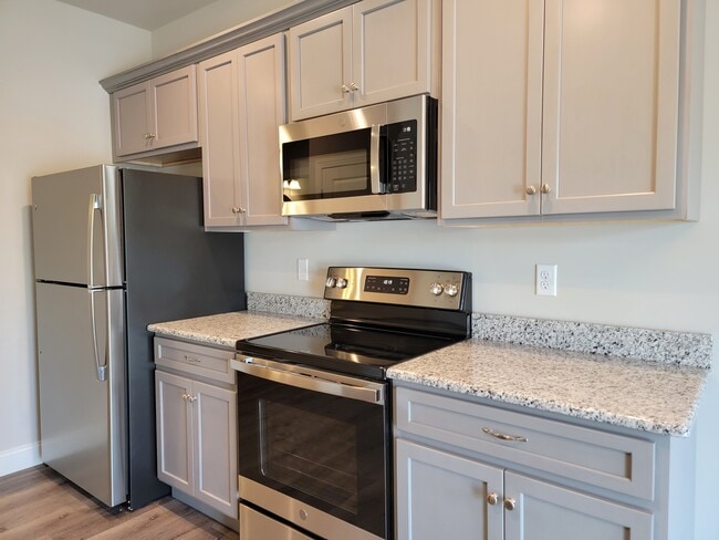 256 Sage Blvd in Middletown, PA - Foto de edificio - Building Photo