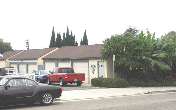 1132 Poli St in Ventura, CA - Building Photo - Building Photo