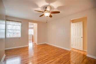 1425 Porterfield St in Pittsburgh, PA - Building Photo - Building Photo