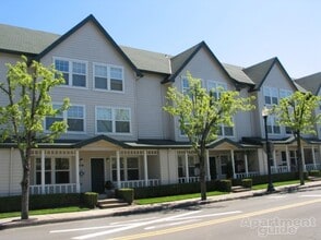 Gresham Central in Gresham, OR - Foto de edificio - Interior Photo
