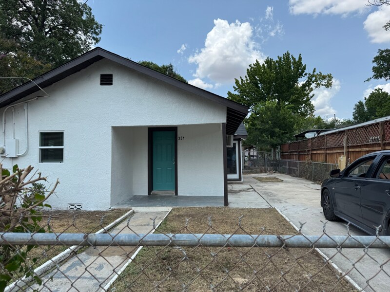 331 Madero St in San Antonio, TX - Building Photo