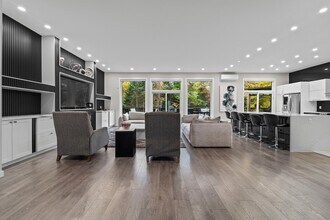 44 Chem. d'Estérel in Estérel, QC - Building Photo - Building Photo