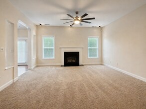 144 Tun Tavern Dr in Cameron, NC - Building Photo - Building Photo