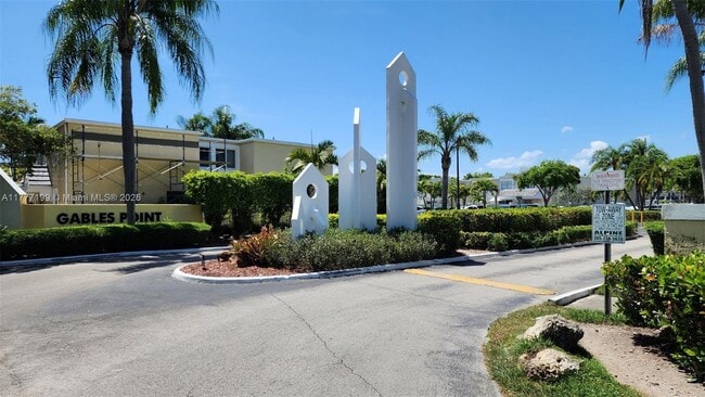 property at 4540 SW 68th Ct Cir