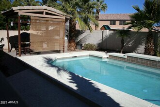 1805 S Morrison Ln in Gilbert, AZ - Building Photo - Building Photo