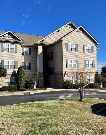 property at 1402 Harts Ridge Dr