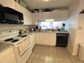 171 Beacon St, Unit 4 in Boston, MA - Building Photo - Building Photo
