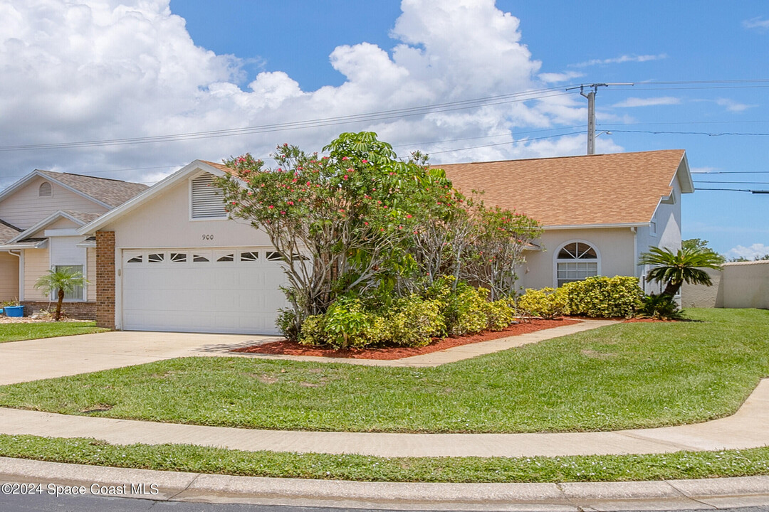 900 S Fork Cir in Melbourne, FL - Building Photo