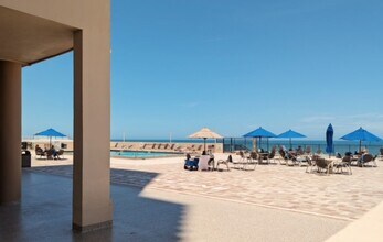 3051 S Atlantic Ave in Daytona Beach, FL - Building Photo - Building Photo