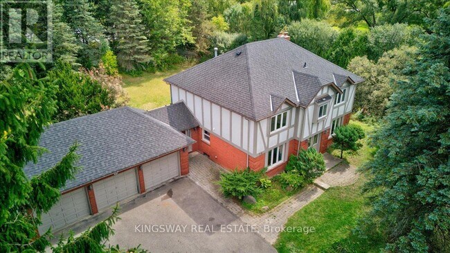 property at 26 Cynthia Crescent