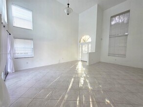 640 Rock Hill Ave in Davie, FL - Building Photo - Building Photo