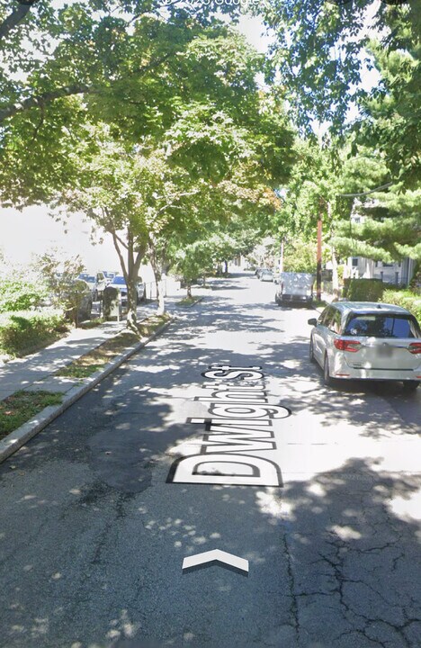 33 Dwight St, Unit ## in Brookline, MA - Foto de edificio
