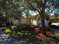 1061 Fountain Run in Naples, FL - Foto de edificio - Building Photo