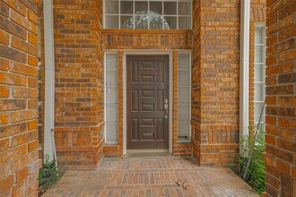 1327 W Forest Dr in Houston, TX - Building Photo - Building Photo