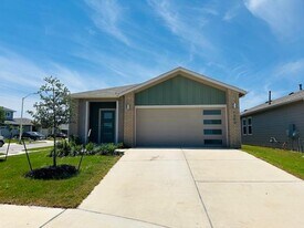 1340 Plymouth Rd in San Marcos, TX - Building Photo