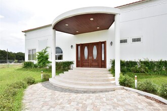 6602 Rohan Rd in Richmond, TX - Building Photo - Building Photo