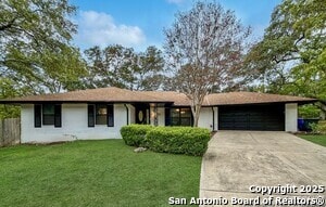 property at 814 Finale Ct