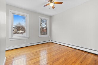 336 Madison Ave in Newark, NJ - Foto de edificio - Building Photo