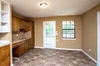 310 Willow Glen Dr photo'