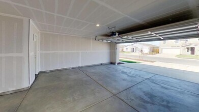 710 Jessie Dr in Merced, CA - Building Photo - Building Photo