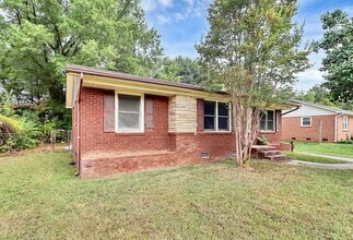 4808 Brooktree Dr in Charlotte, NC - Building Photo - Building Photo