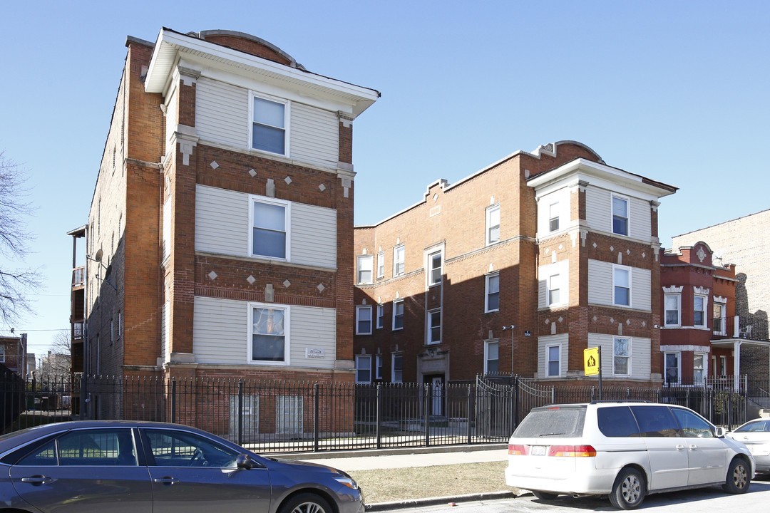 7014 S Sangamon St in Chicago, IL - Building Photo