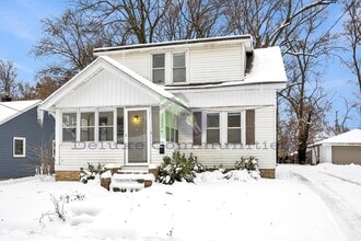 1222 Mason St NE in Grand Rapids, MI - Building Photo - Building Photo