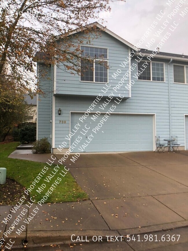 739 NW Sundance Cir in Corvallis, OR - Foto de edificio - Building Photo