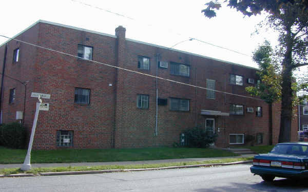 4318-4320 Princeton Ave in Philadelphia, PA - Foto de edificio