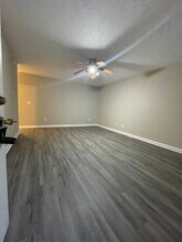 8387 Hollis St in Douglasville, GA - Building Photo - Building Photo