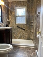 120 Celia Dr in Waterbury, CT - Building Photo - Building Photo