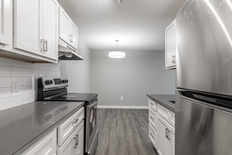 Concord Hills Apartments in Hartford, CT - Building Photo - Interior Photo