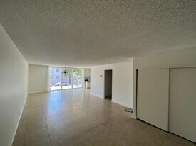 545 Chestnut Ave in Long Beach, CA - Building Photo