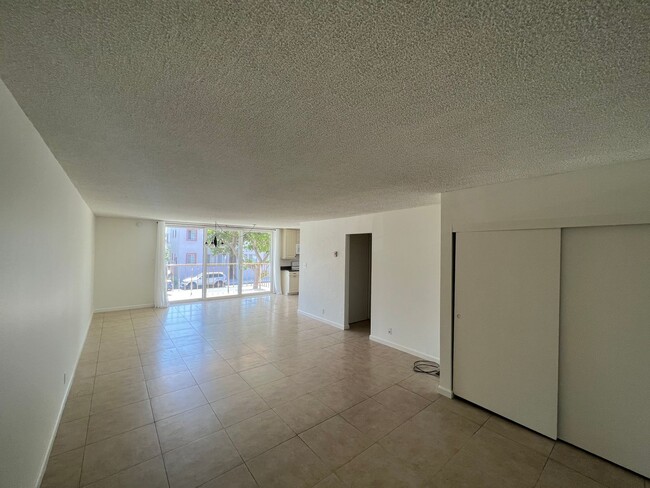property at 545 Chestnut Ave