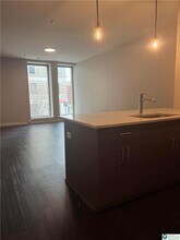 16 Centre Sq Cir in Easton, PA - Building Photo - Building Photo