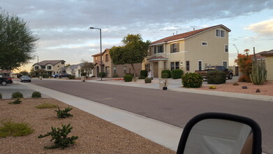 30569 W Whitton Ave in Buckeye, AZ - Building Photo - Building Photo