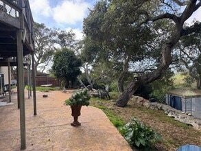 15425 Oak Hills Dr in Salinas, CA - Building Photo - Building Photo