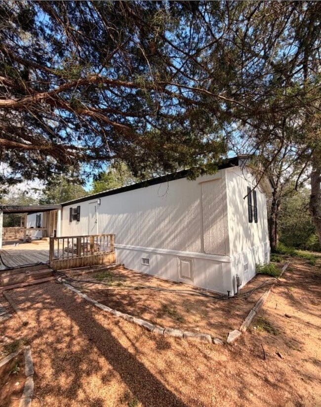 property at 642 Hidden Oaks Dr