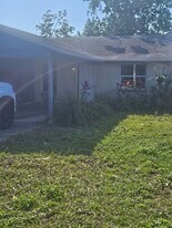 616 33rd Ave E in Bradenton, FL - Building Photo
