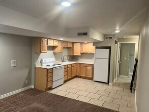 1973 Ashridge Cir in Sandy, UT - Building Photo - Building Photo