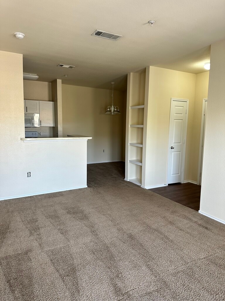 Legacy Oaks Apartments in Schertz, TX