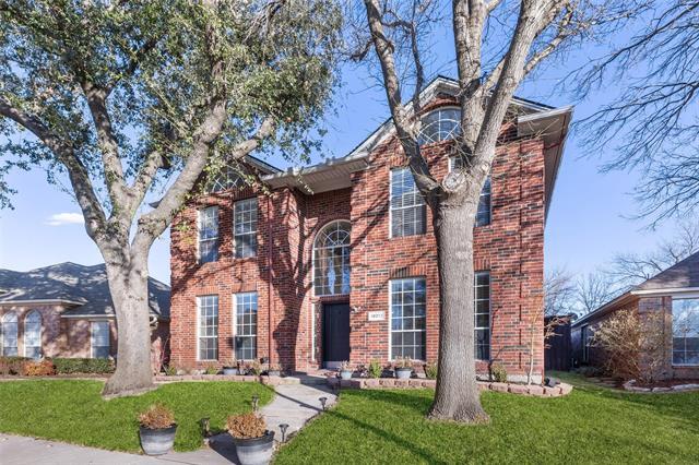 18212 Muir Cir in Dallas, TX - Building Photo - Building Photo