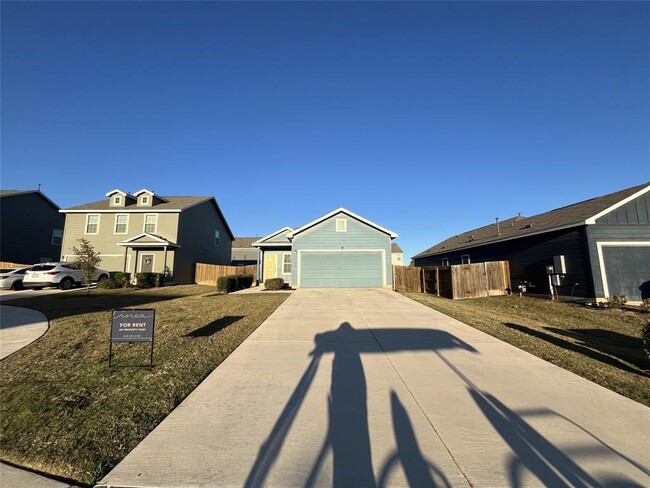 108 Crier Cv in Georgetown, TX - Foto de edificio - Building Photo