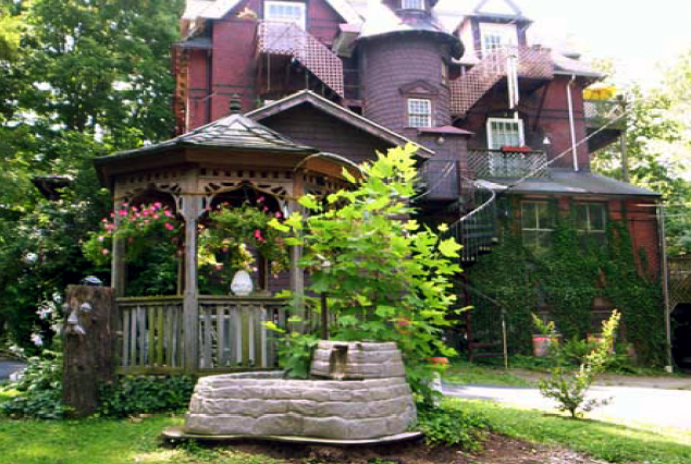 Devonshire Victorian Apartments in Lansdowne, PA - Foto de edificio