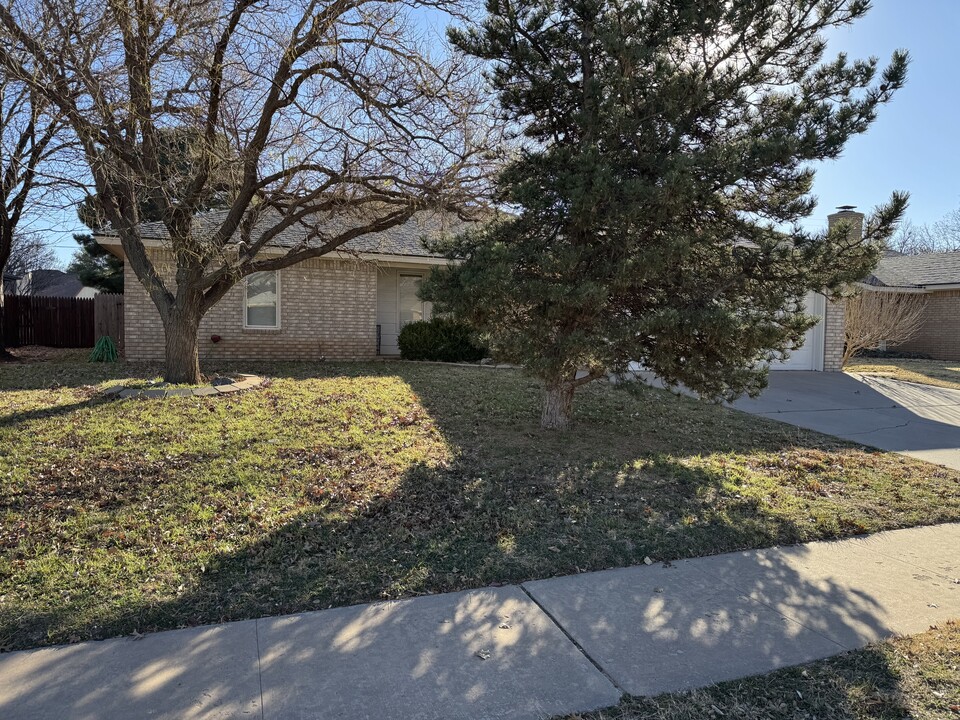 5003 62nd St in Lubbock, TX - Building Photo