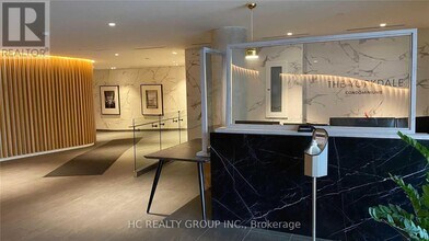 160 Flemington Rd in Toronto, ON - Building Photo - Building Photo